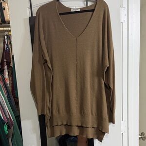 Zenana Outfitters Brown V-Neck Sweater